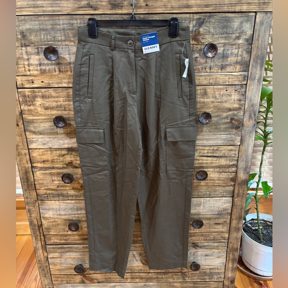 Old Navy Taylor Straight Trouser Olive Cargo Pants